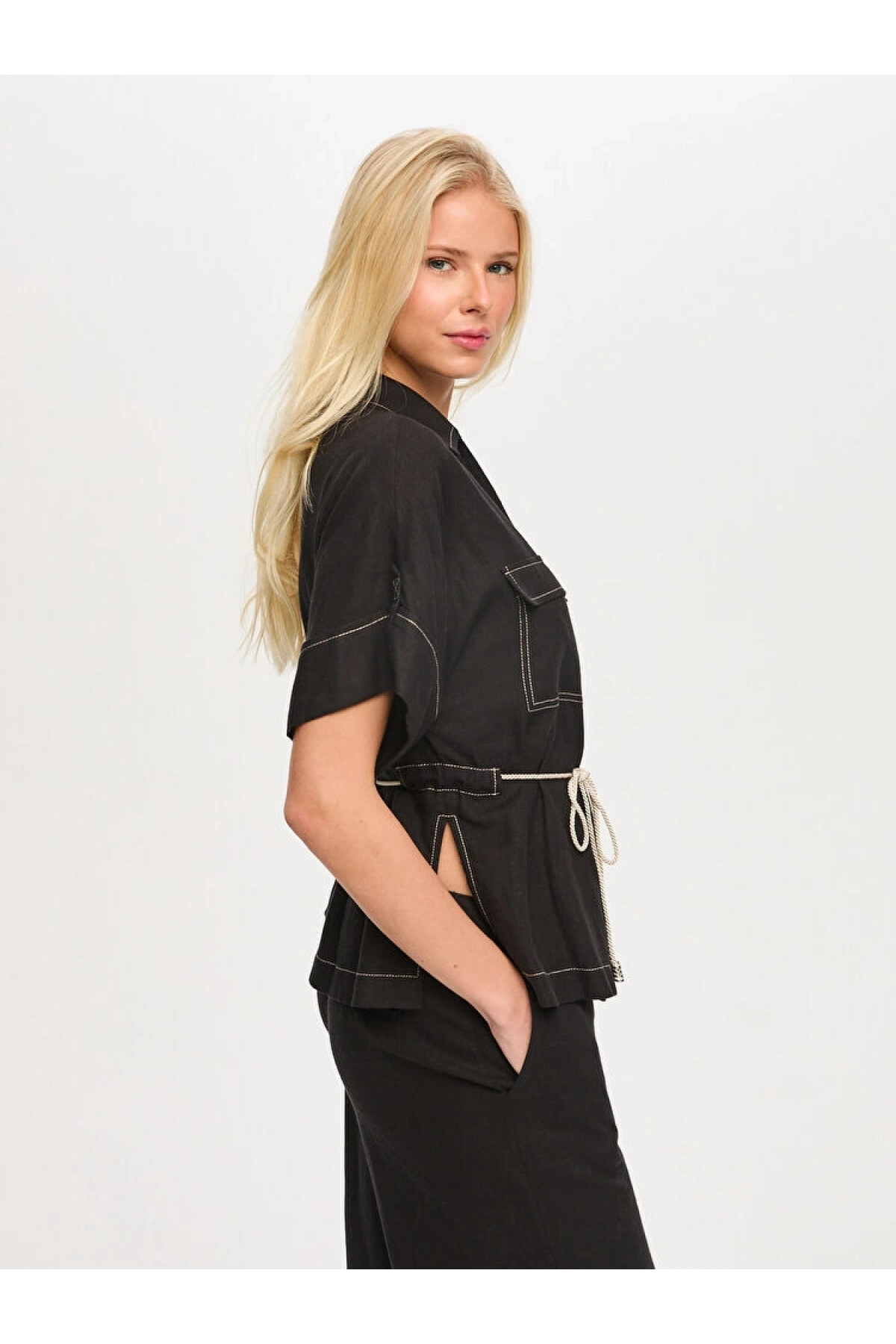 Faik Sönmez Beli Kemerli Keten Karışımlı Oversize Tunik US26TNK019