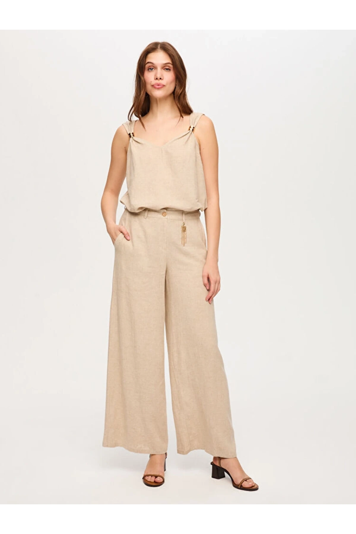 Faik Sönmez Wide Leg Fit Metal Aksesuarlı Keten Pantolon US26PNT034