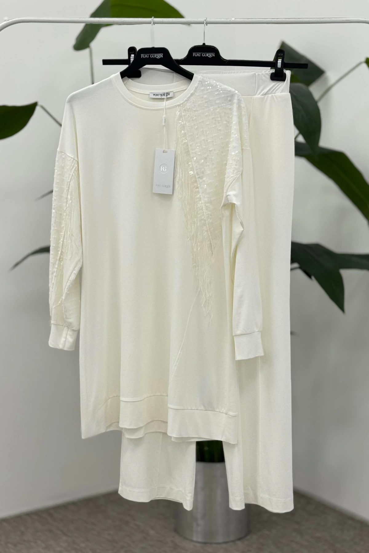 Fuat Gürşen Pul Püskül Takım 3369