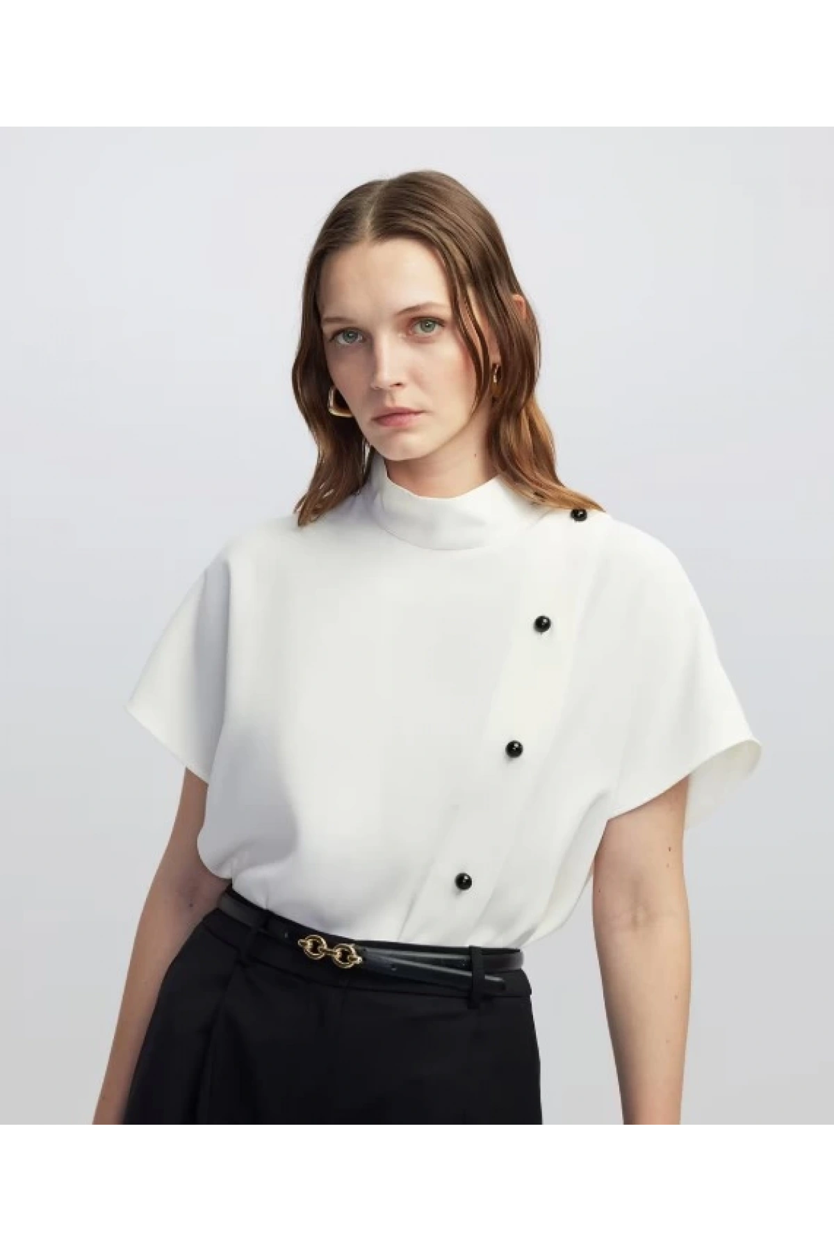 İpekyol Kontrast Düğmeli Bluz IW6250006066