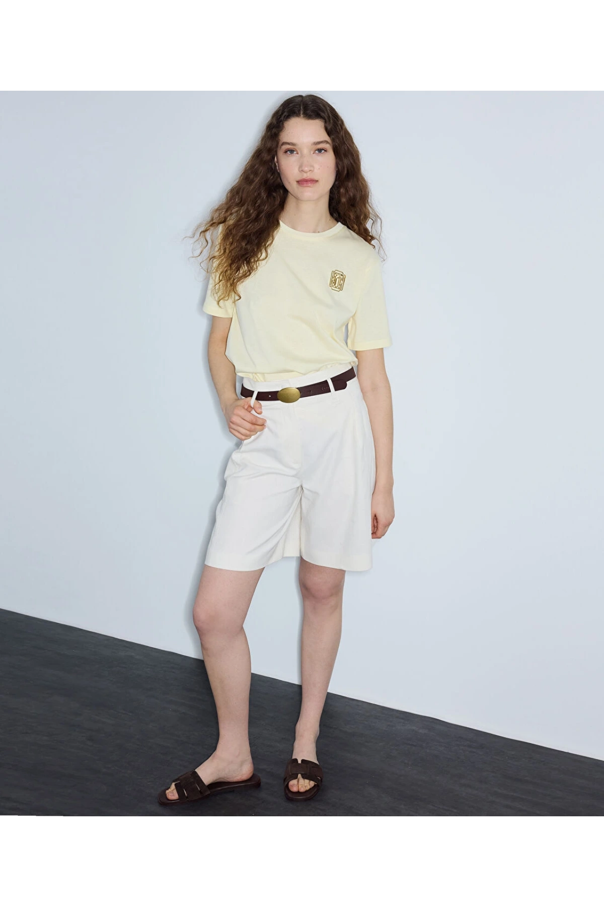 İpekyol Metal Monogram Aksesuarlı T-Shirt IS1260070244