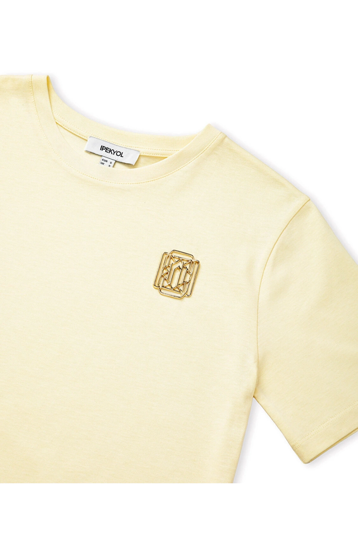 İpekyol Metal Monogram Aksesuarlı T-Shirt IS1260070244