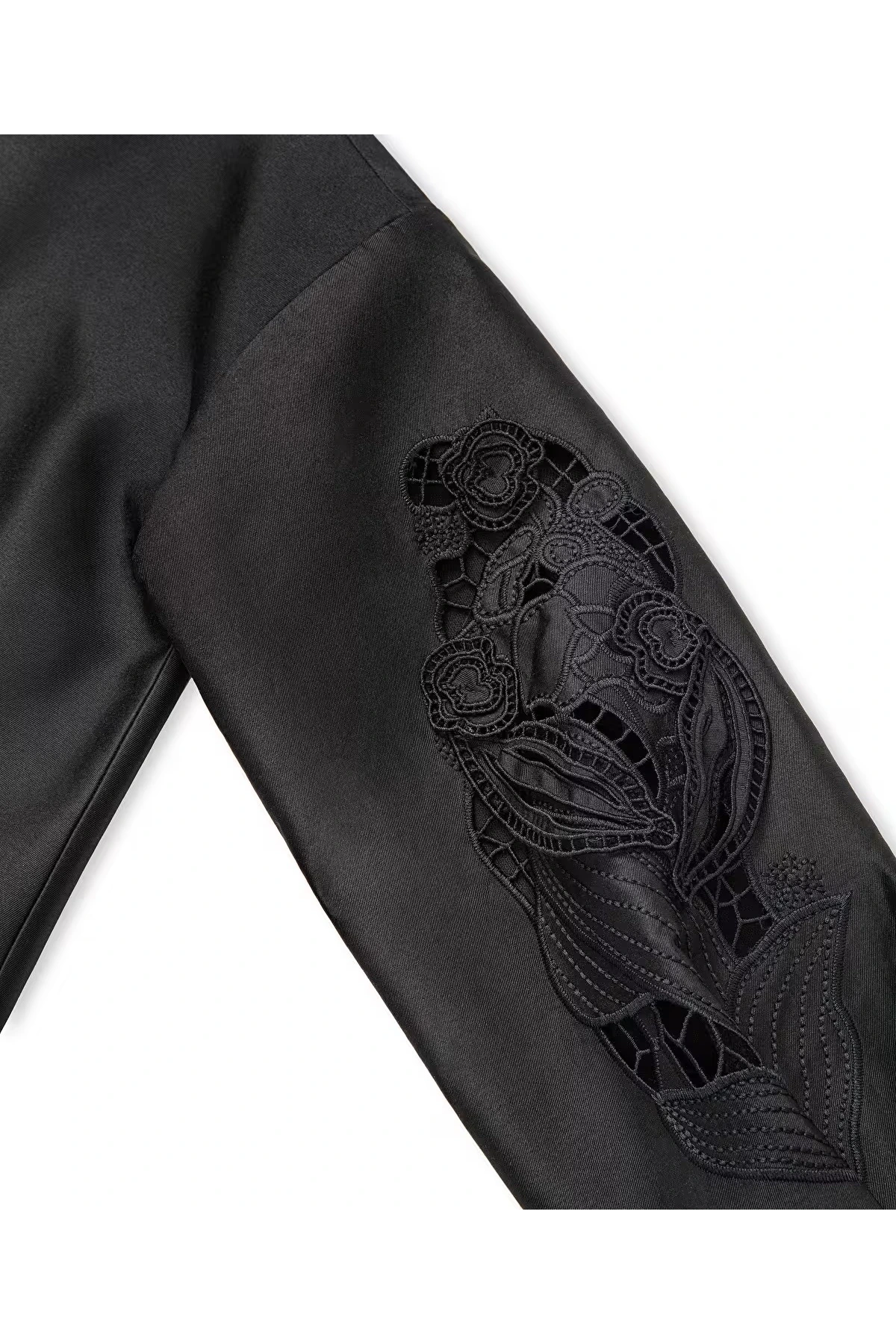 İpekyol Nakışlı Crop Ceket IS1250005050