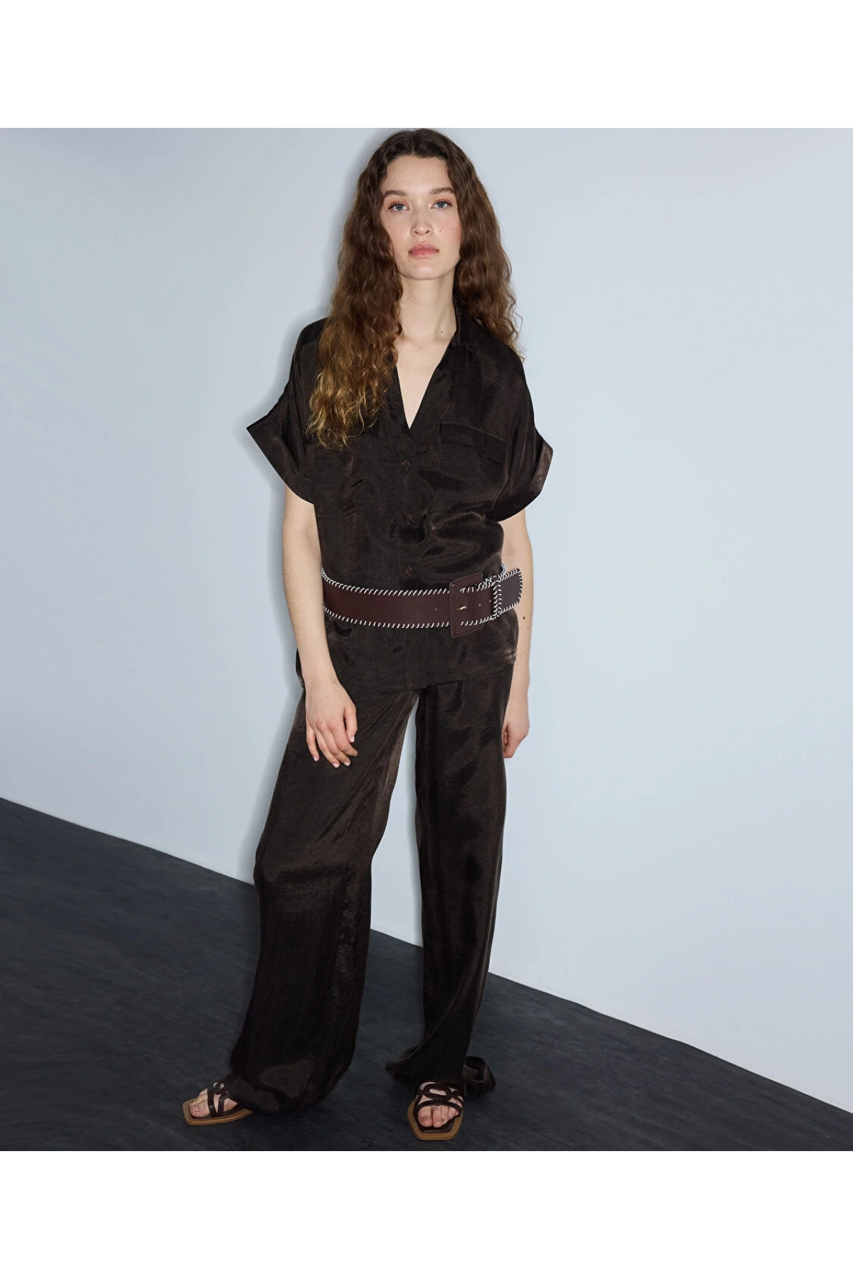 İpekyol Parlak Dokulu Wide Leg Pantolon IS1260003245