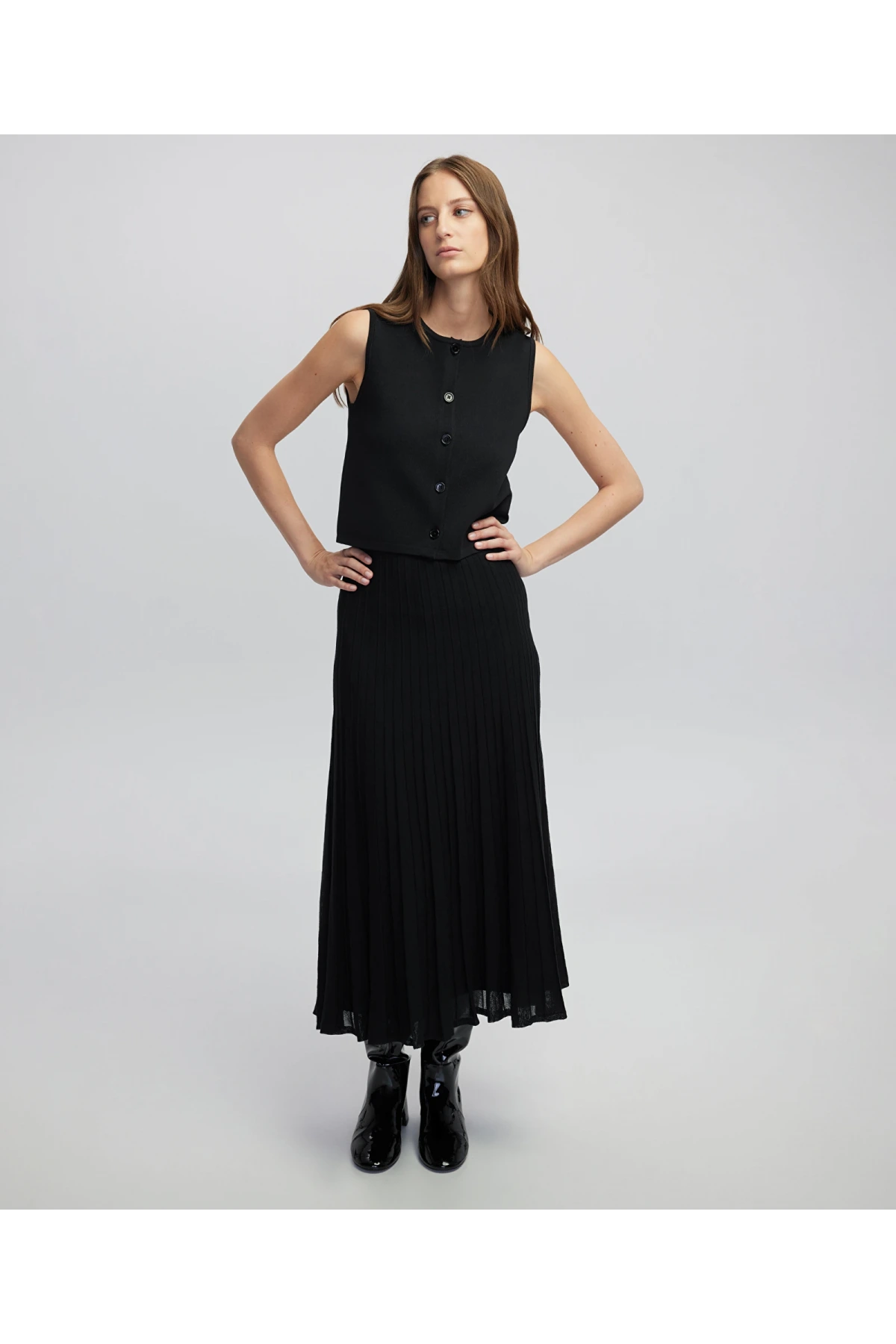 İpekyol Pliseli Kadın Siyah Triko Elbise IW6250002142