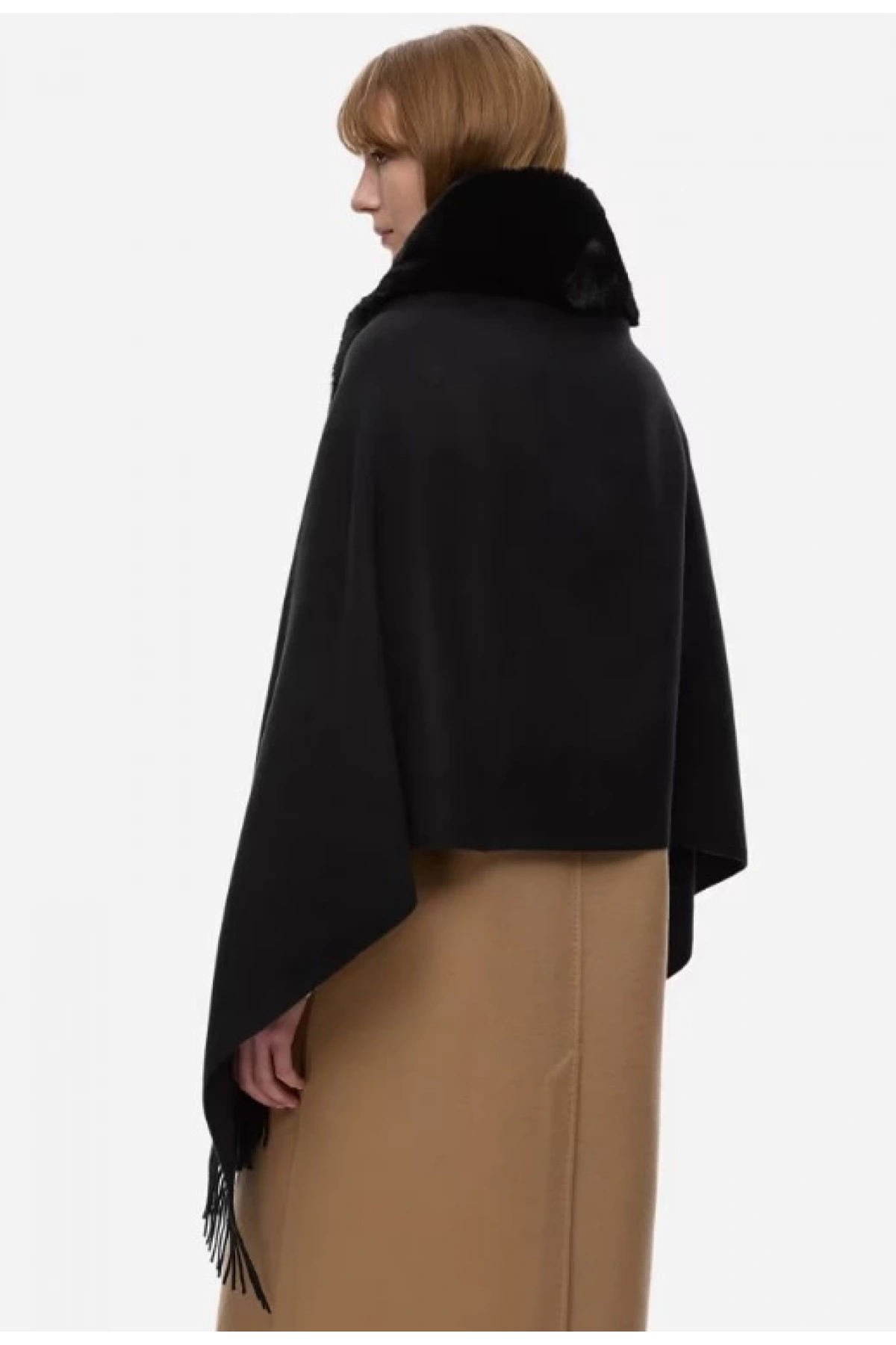 İpekyol Suni Kğrklü Püsküllü Panço IW6250079004