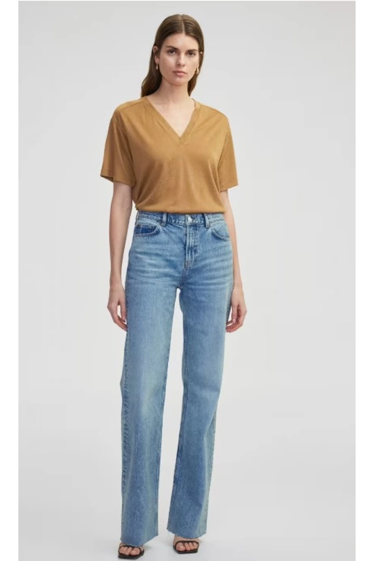 İpekyol V Yaka Basic T-Shirt IS1250070169