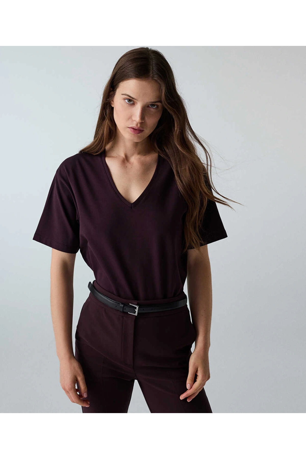 İpekyol V Yaka Basic T-Shirt IW6260070138