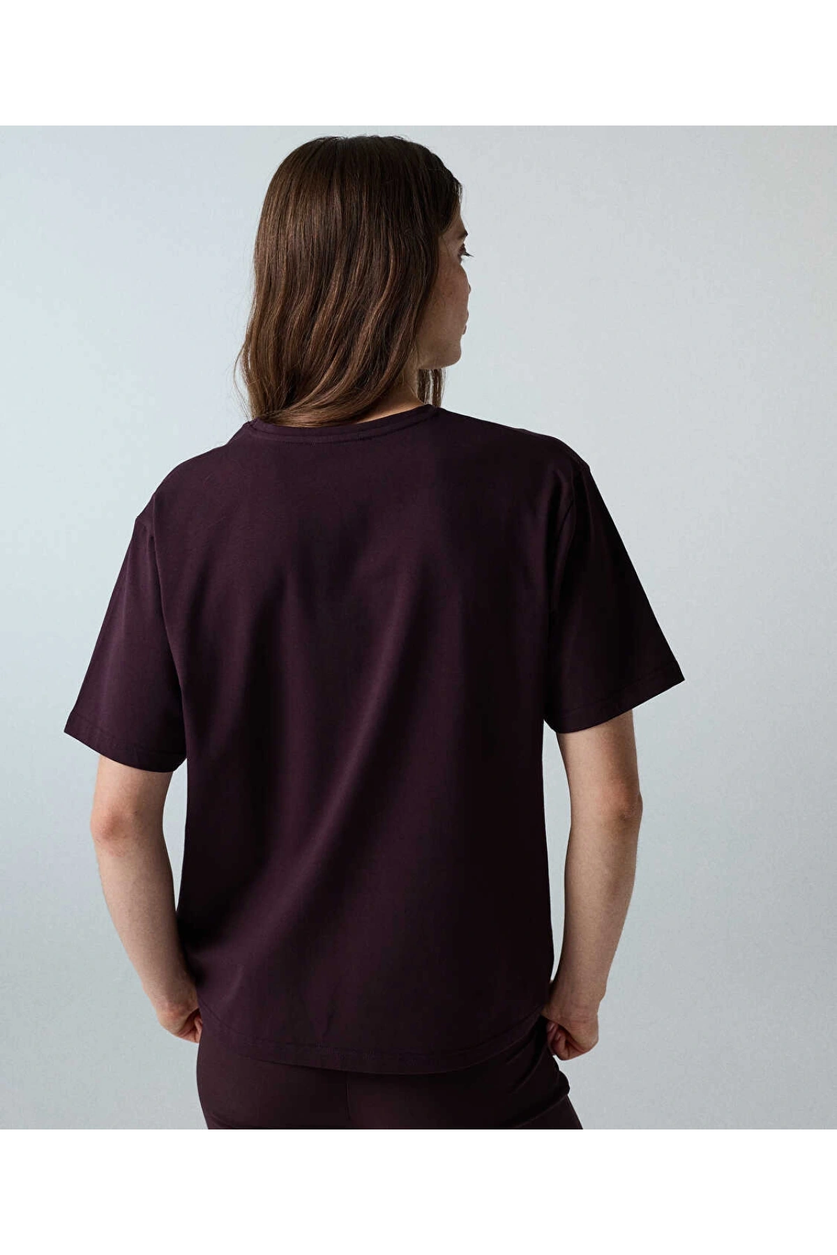 İpekyol V Yaka Basic T-Shirt IW6260070138