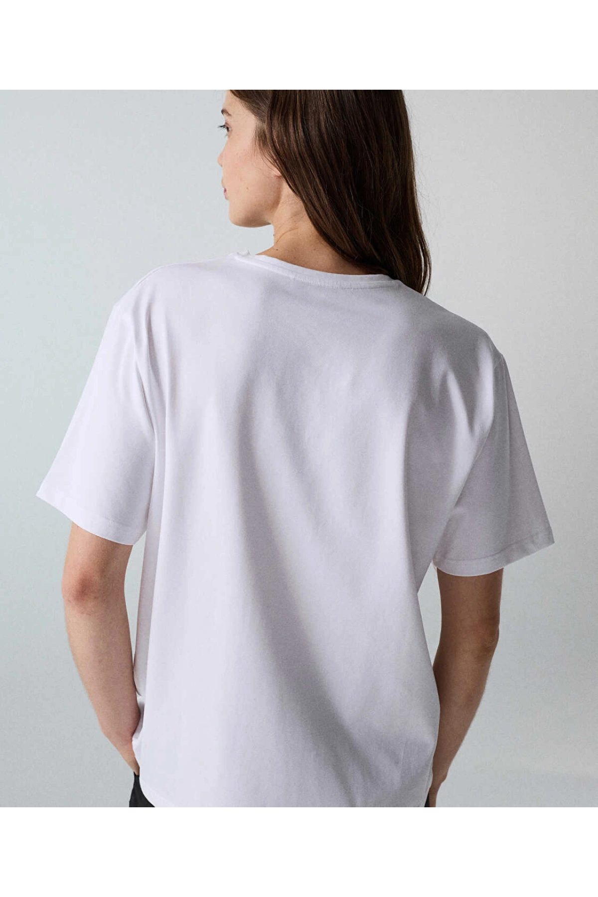 İpekyol V Yaka Basic T-Shirt IW6260070138