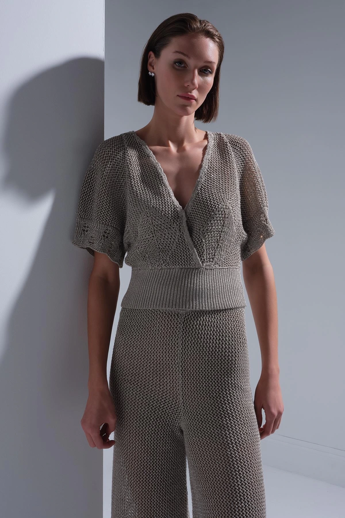 Join Us Kruvaze Yaka Kısa Kol Bluz 2025S112