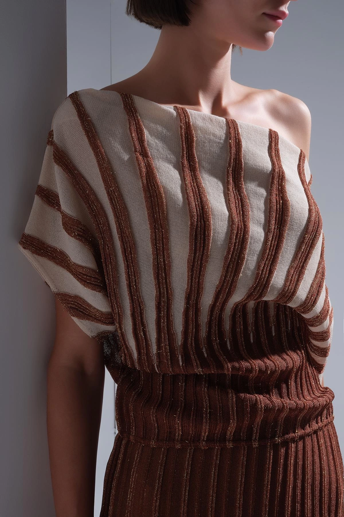 Join Us Slim Detaylı Kayık Yaka Bluz 2025S075