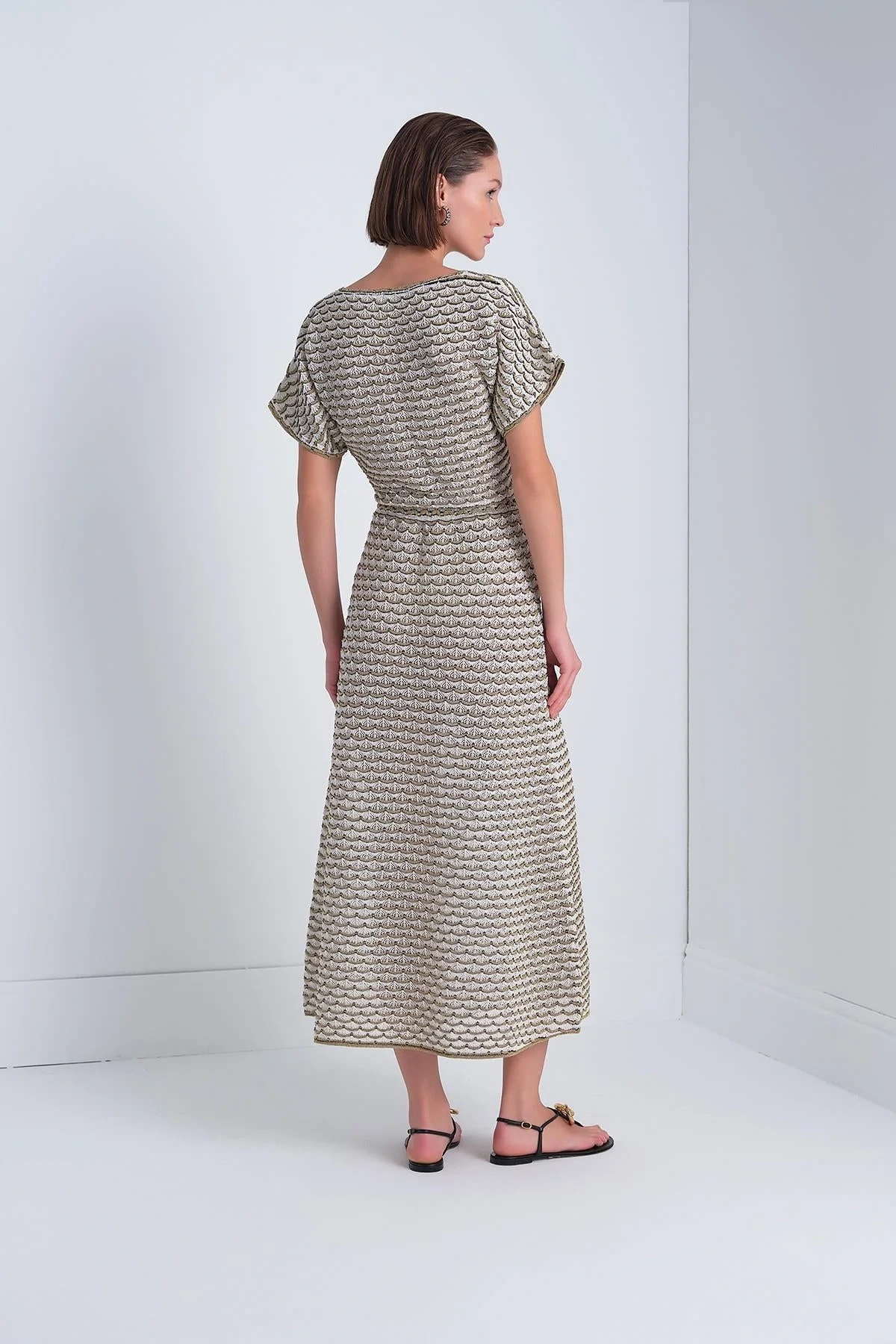 Join Us V Yaka Beli Lastikli Midi Elbise 2025S083