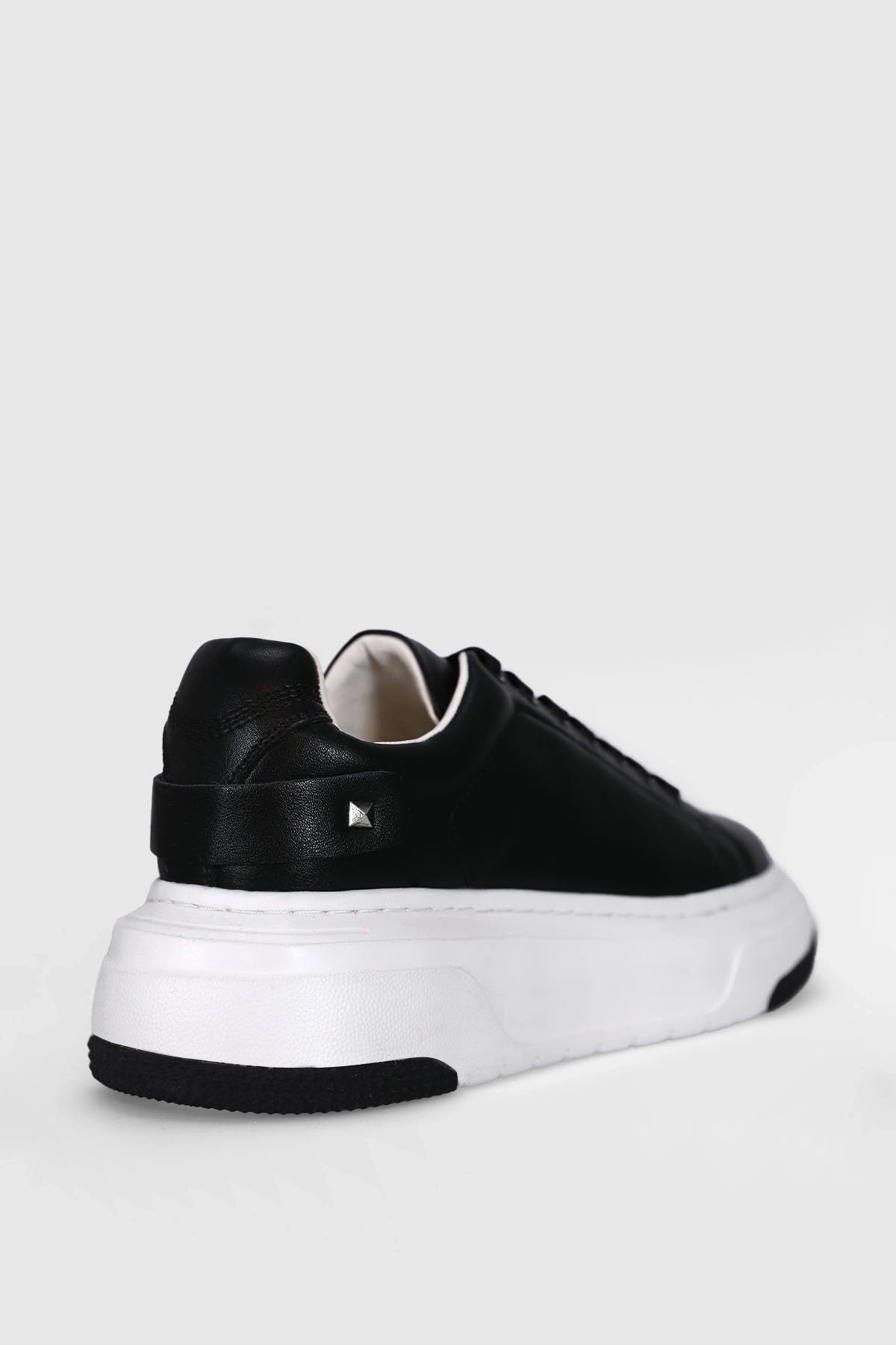 Lufian Adel Kadın Siyah Deri Sneaker Ayakkabı 121230017