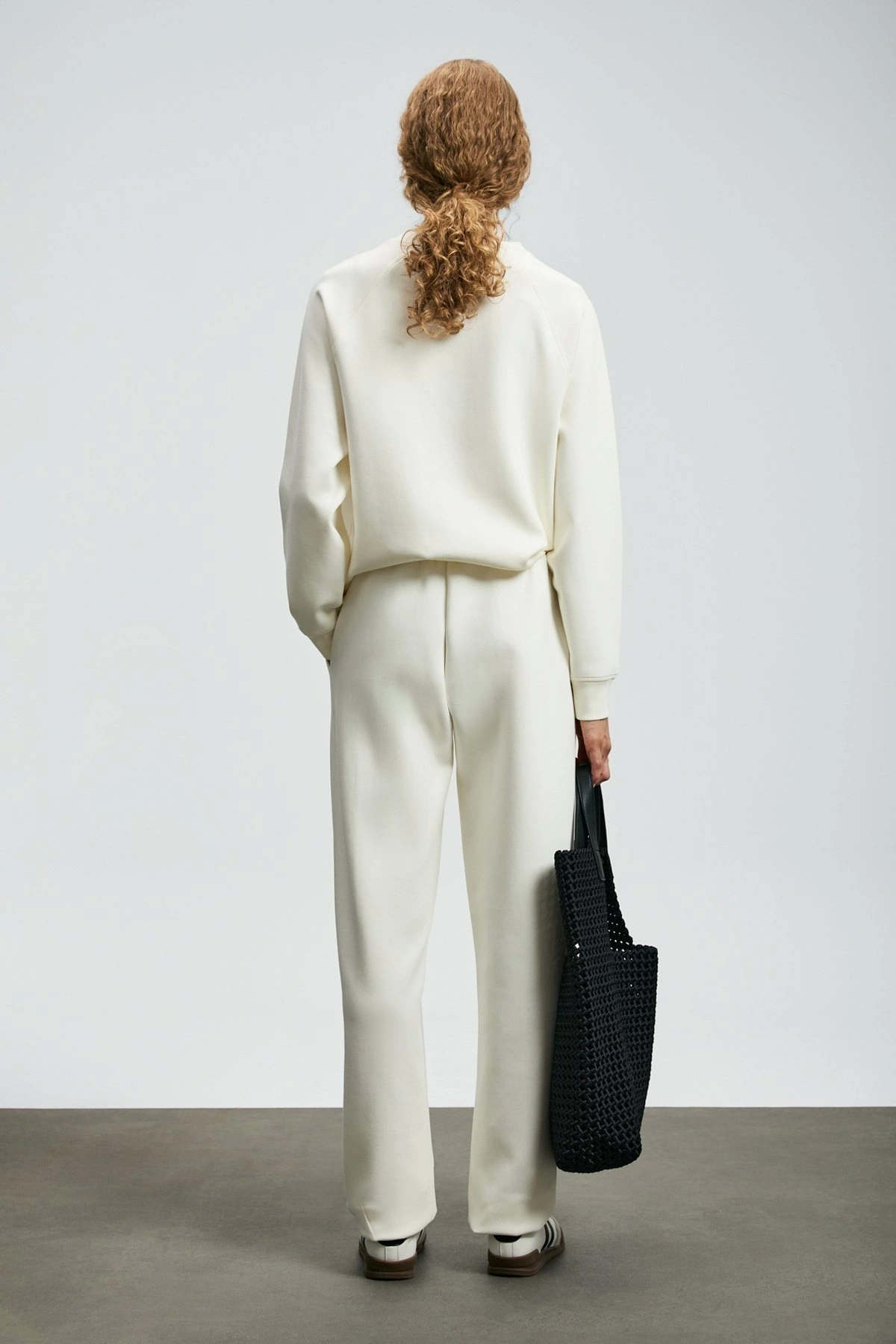 Lufian Alice Kadın Kırık Beyaz Örme Sweatshirt 122030016