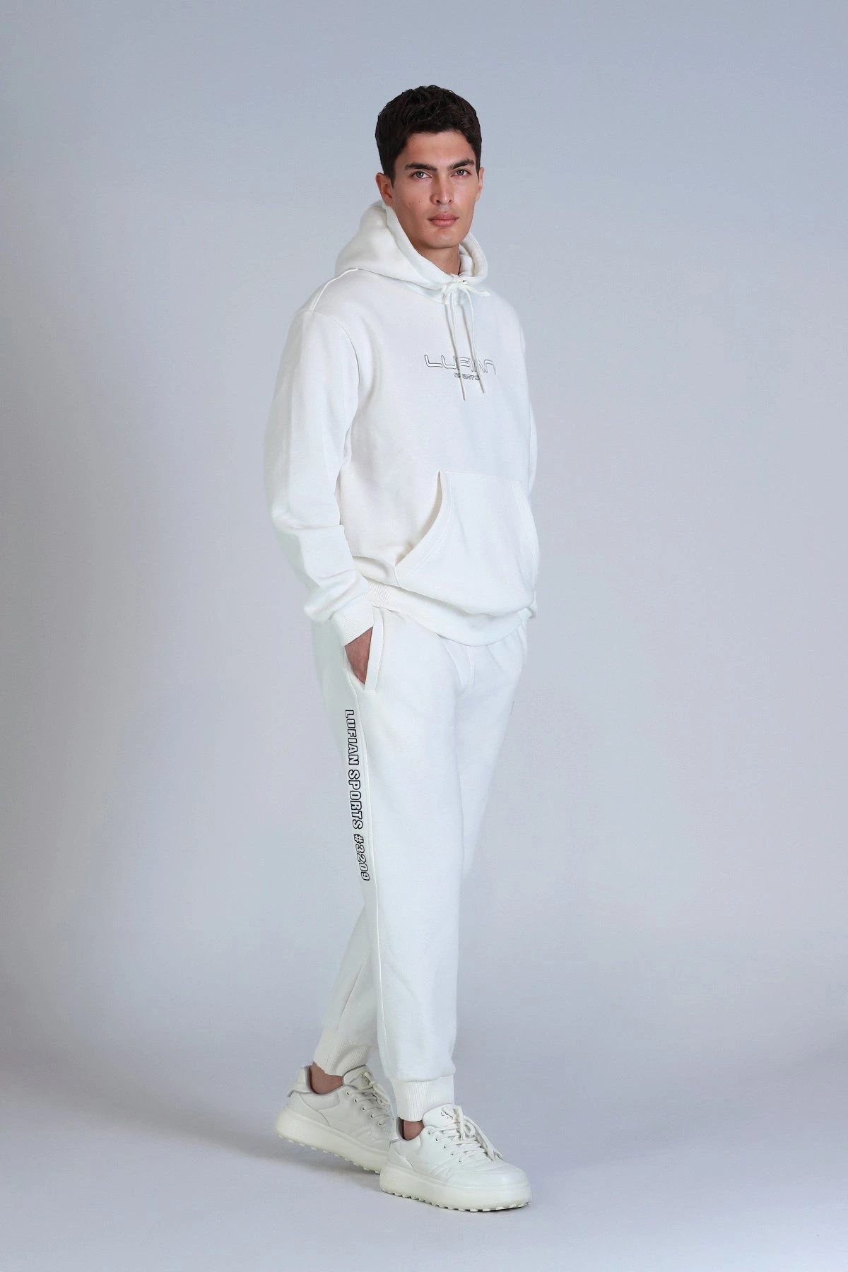 Lufian Brave Erkek Kırık Beyaz Sweatshirt 112030152