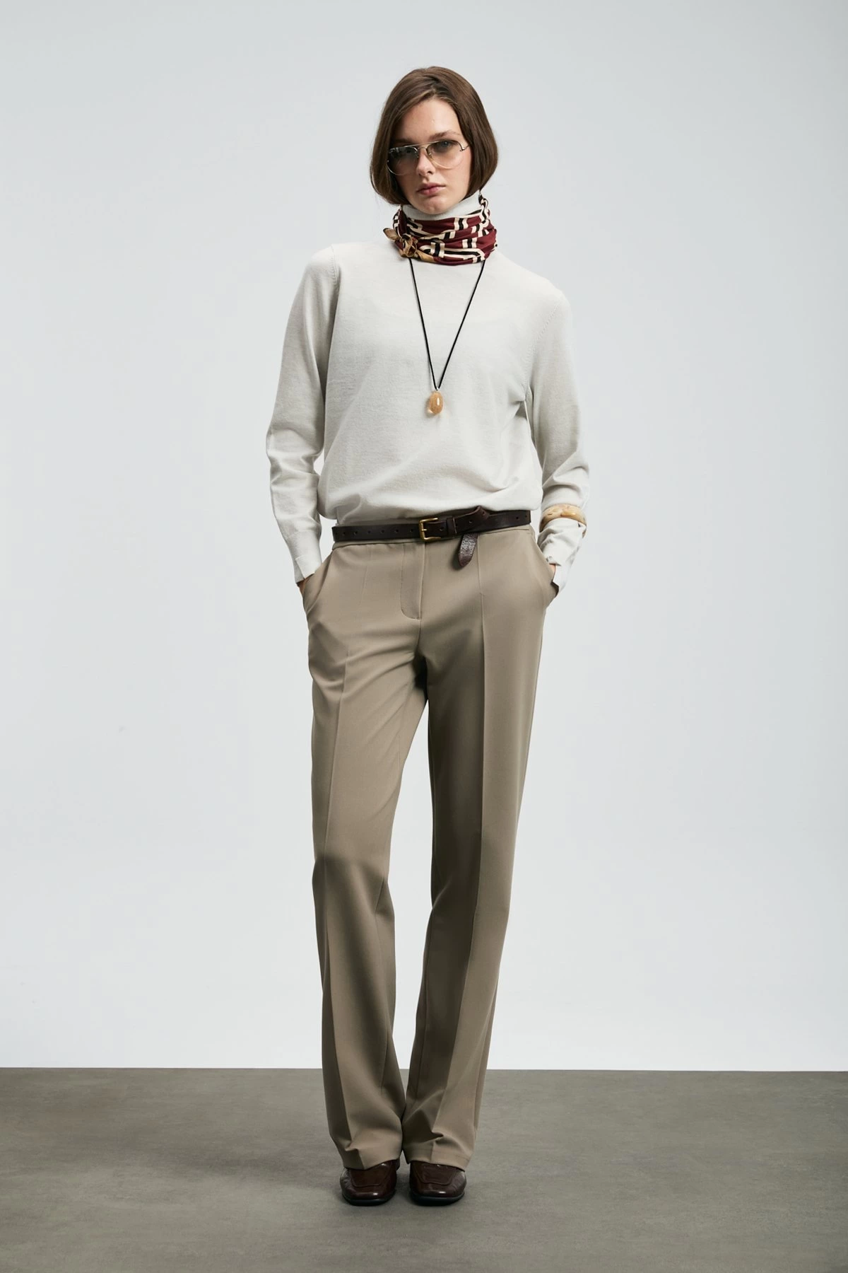 Lufian Kadın Harper Taş Renk Kazak 122090041