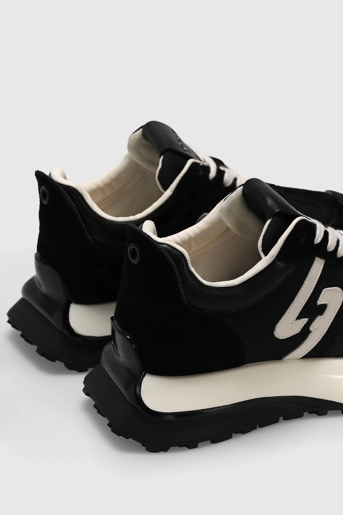 Lufian Kadın Marta Siyah Sneaker Ayakkabı 121230032