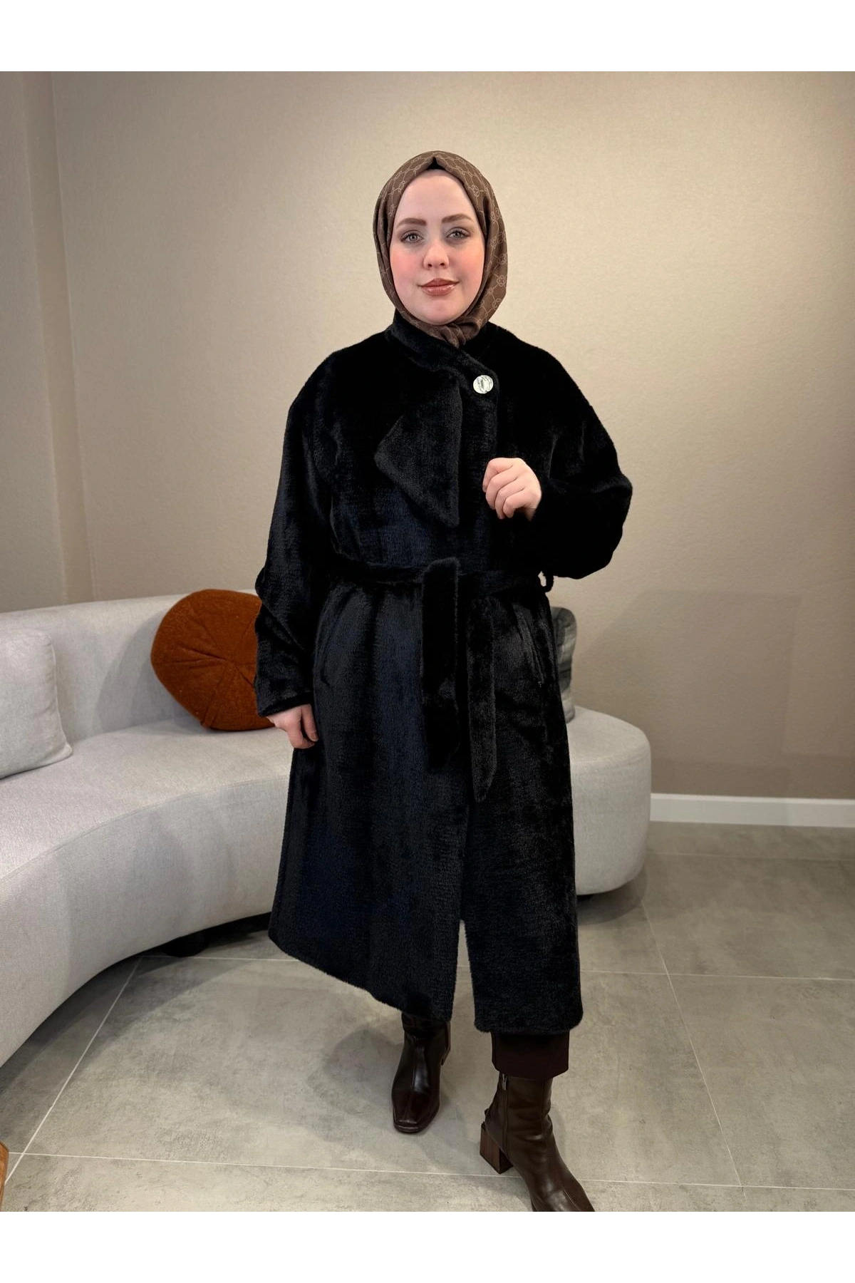 Matex Yaka Detay Uzun Kaban 8250