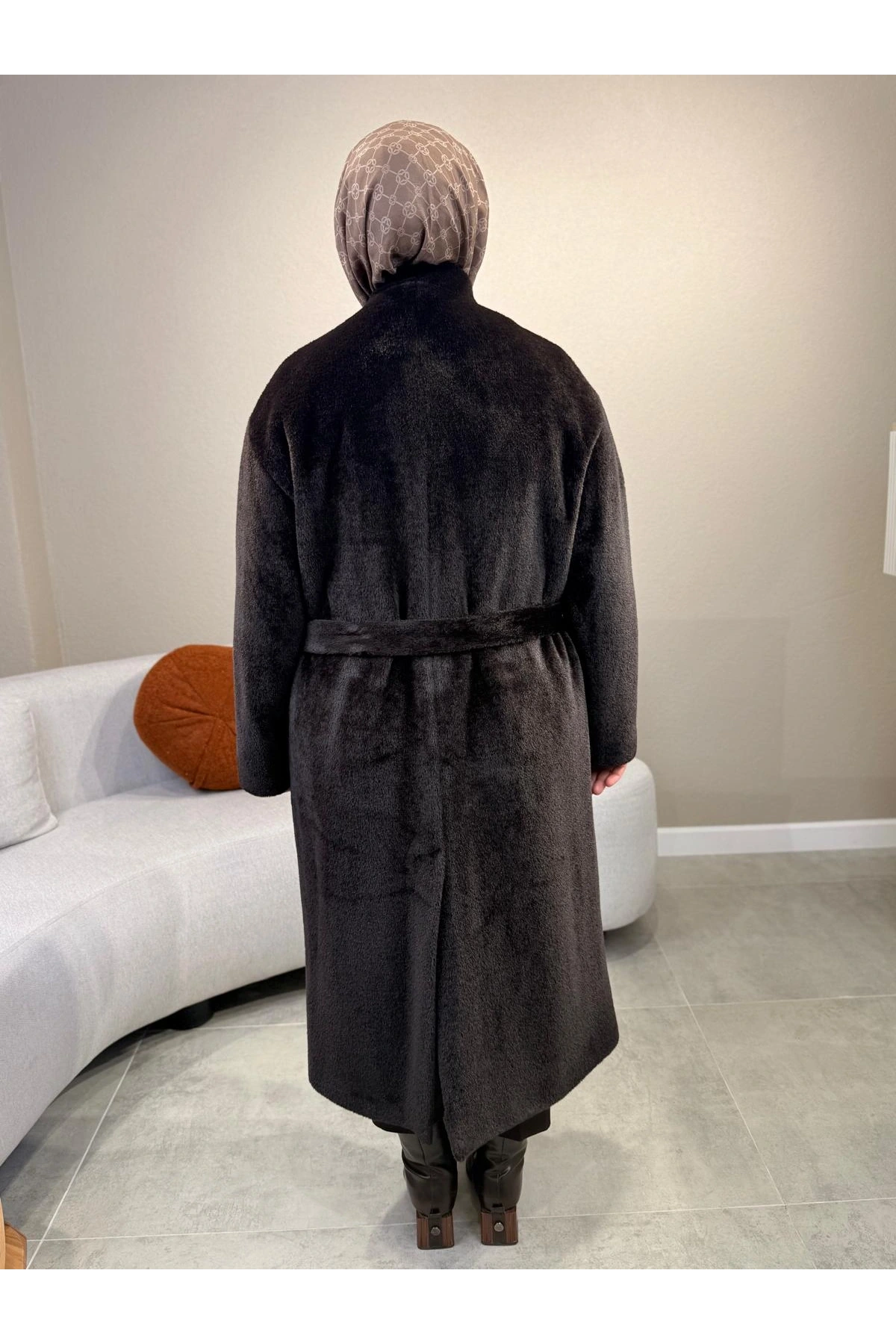 Matex Yaka Detay Uzun Kaban 8250