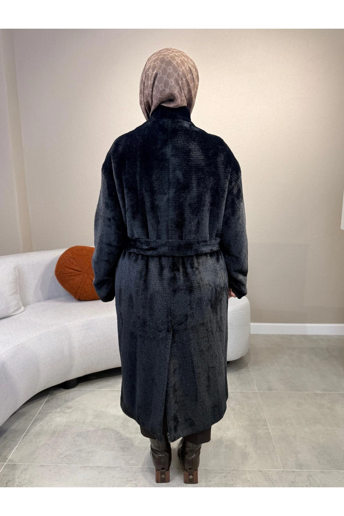 Matex Yaka Detay Uzun Kaban 8250