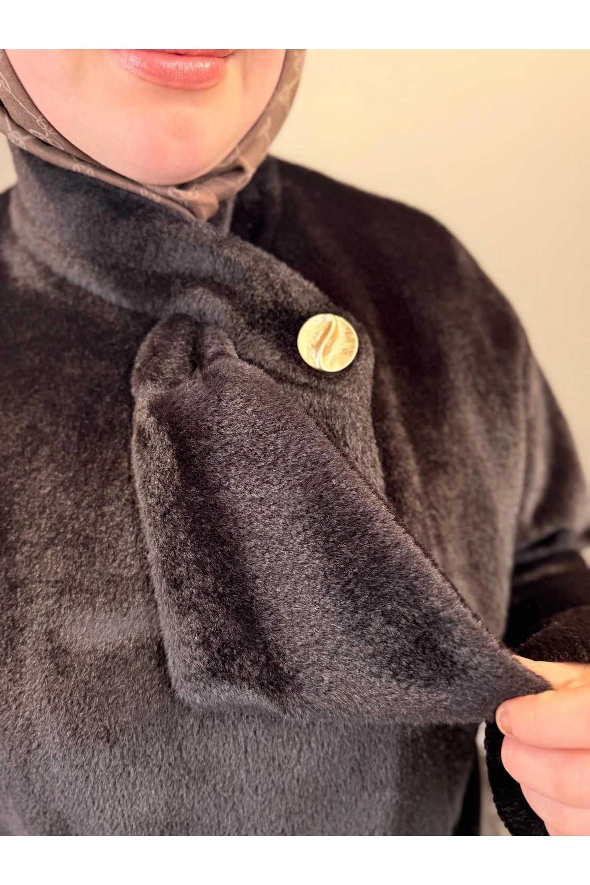 Matex Yaka Detay Uzun Kaban 8250