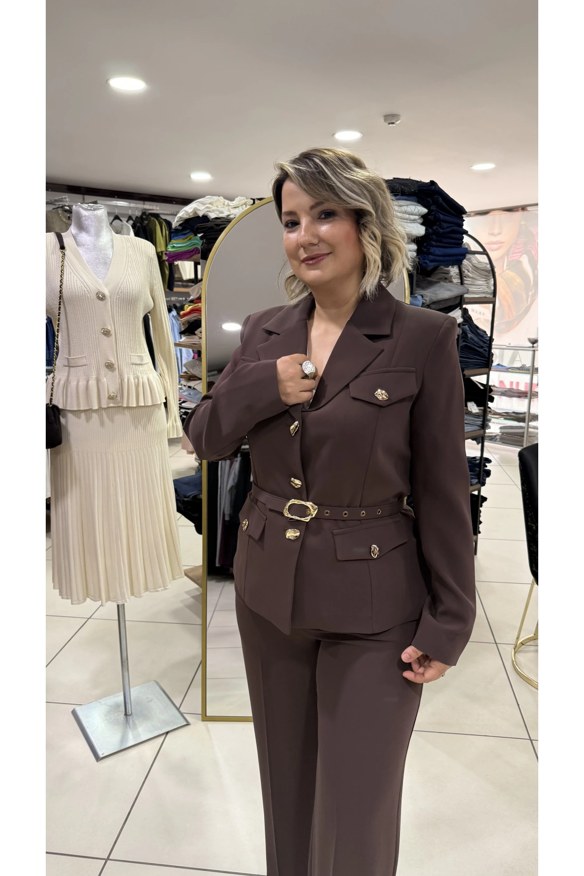 Milestone Düğmeli Takım 739