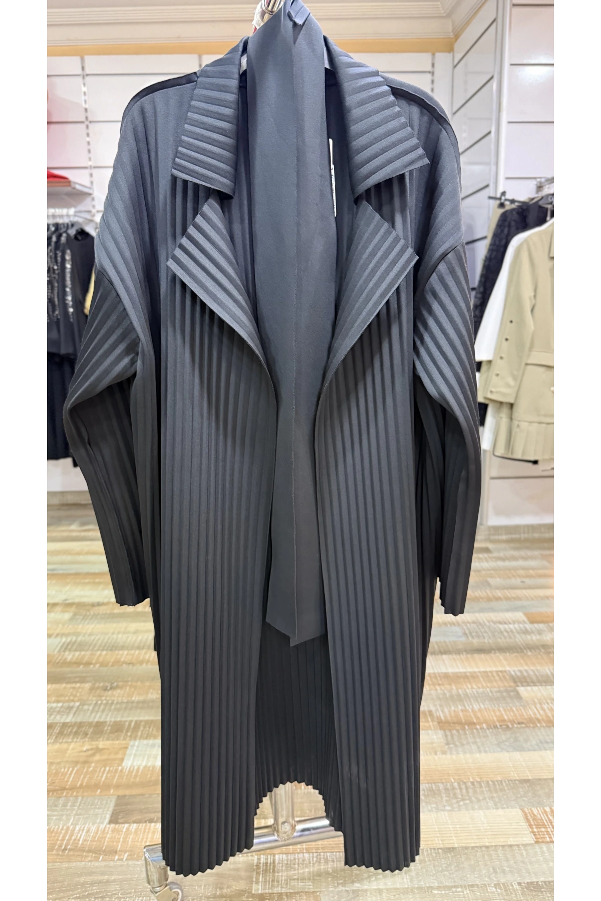 My312 Kadın Siyah Pliseli Kap 7850