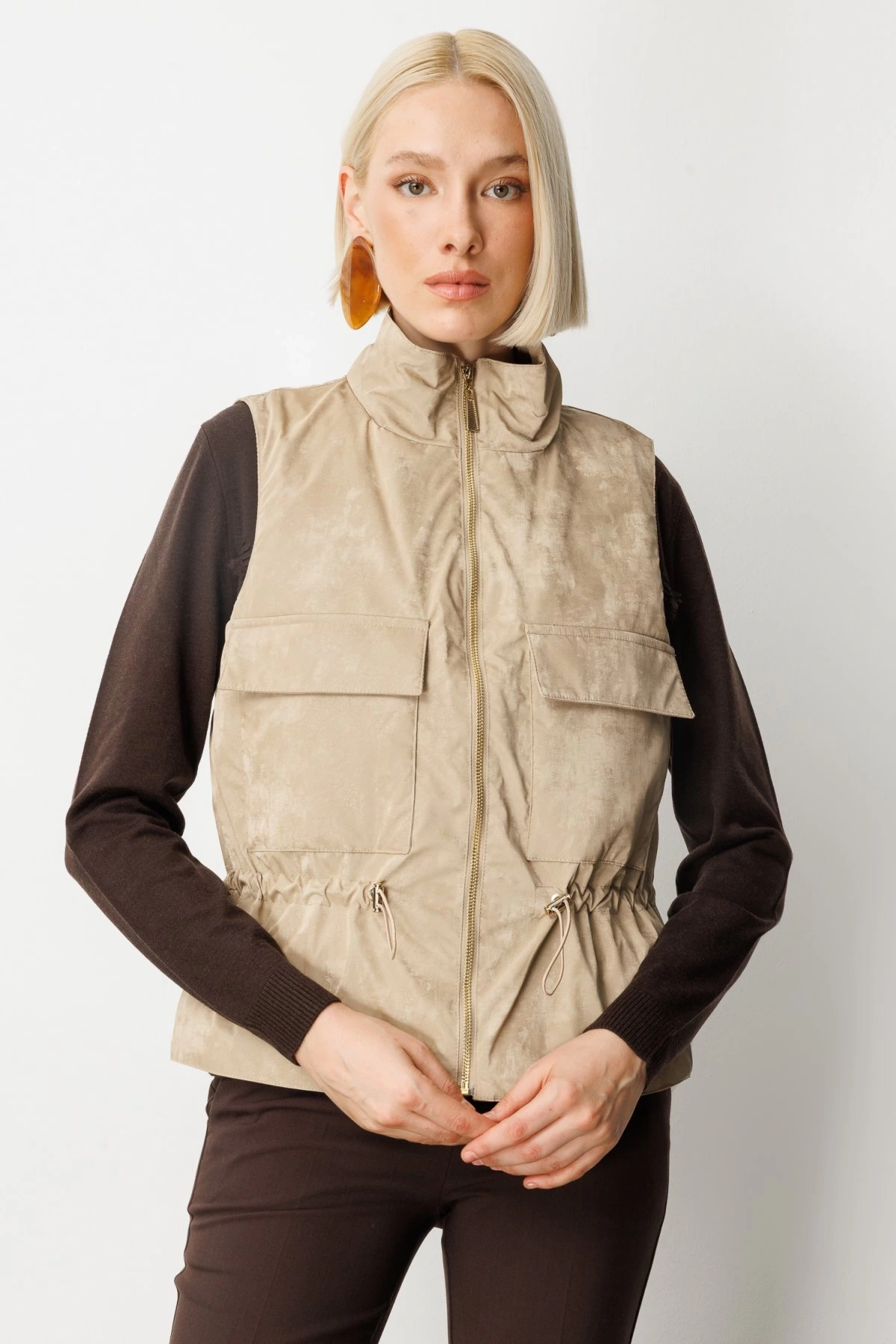 On Fashion Cepli Dik Yaka Kadın Bej Yelek 60998