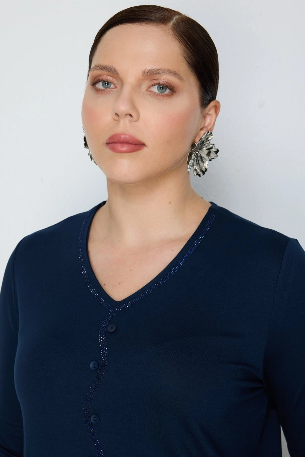 On Fashion Düğmeli Taşlı Uzun Bluz 71470