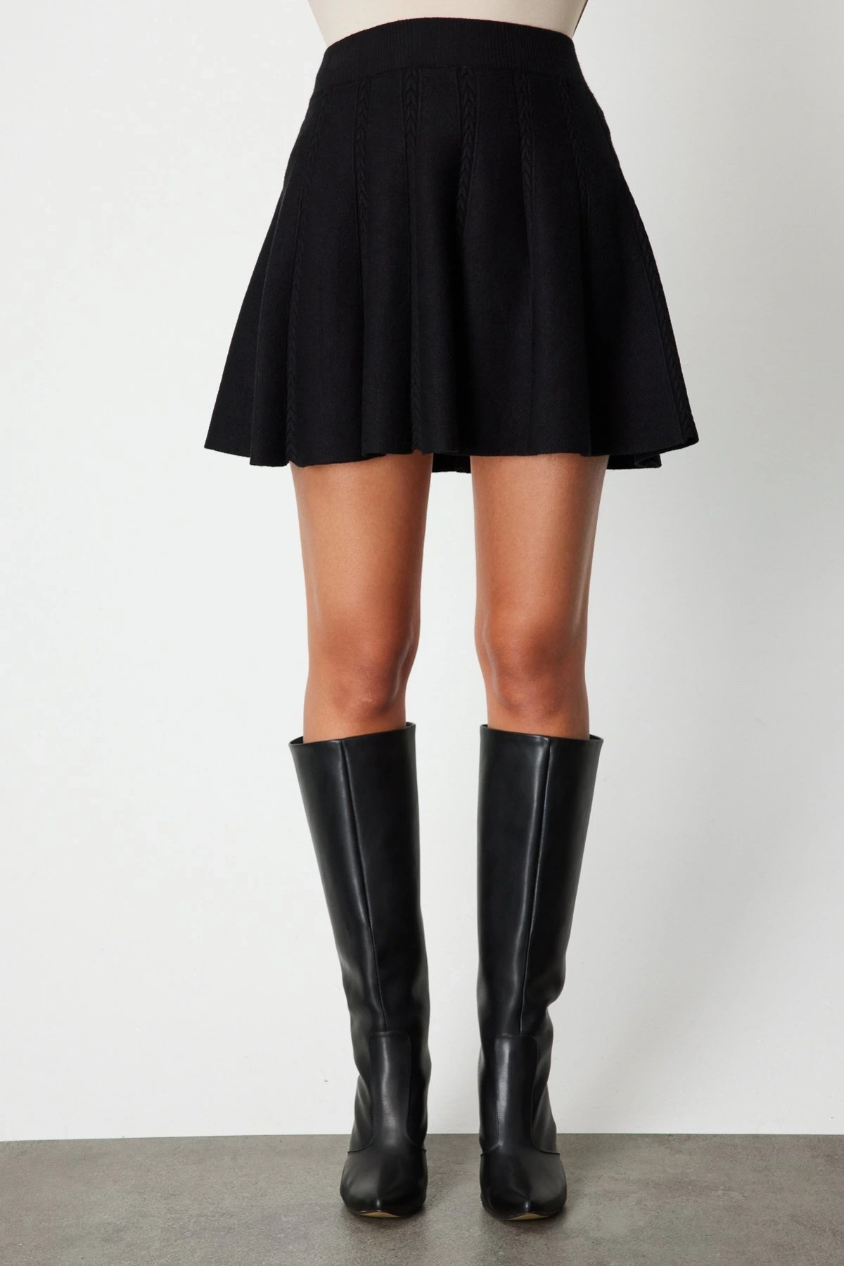 On Fashion Mini Triko Etek 60206