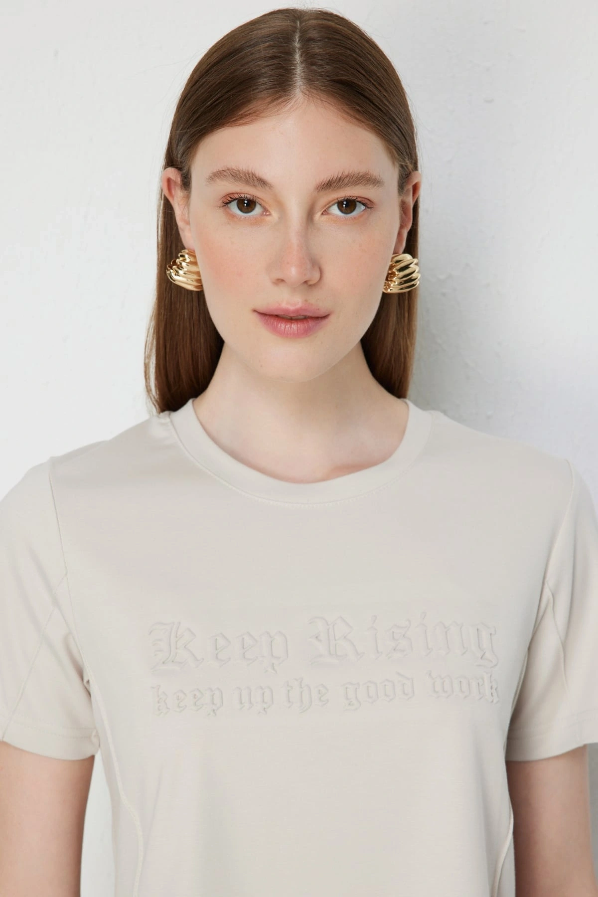 On Fashion Yazılı Dikişli Sıfır Yaka Bluz 76412