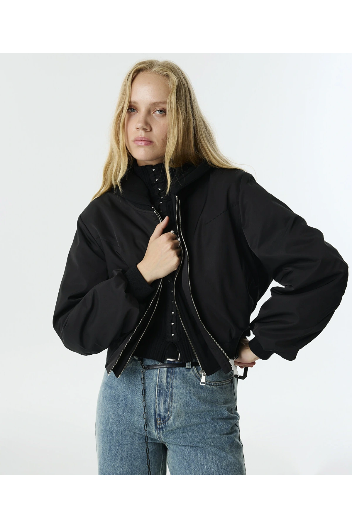 Twist Çift Parça Görünümlü Kadın Siyah Bomber Mont TW6250012158