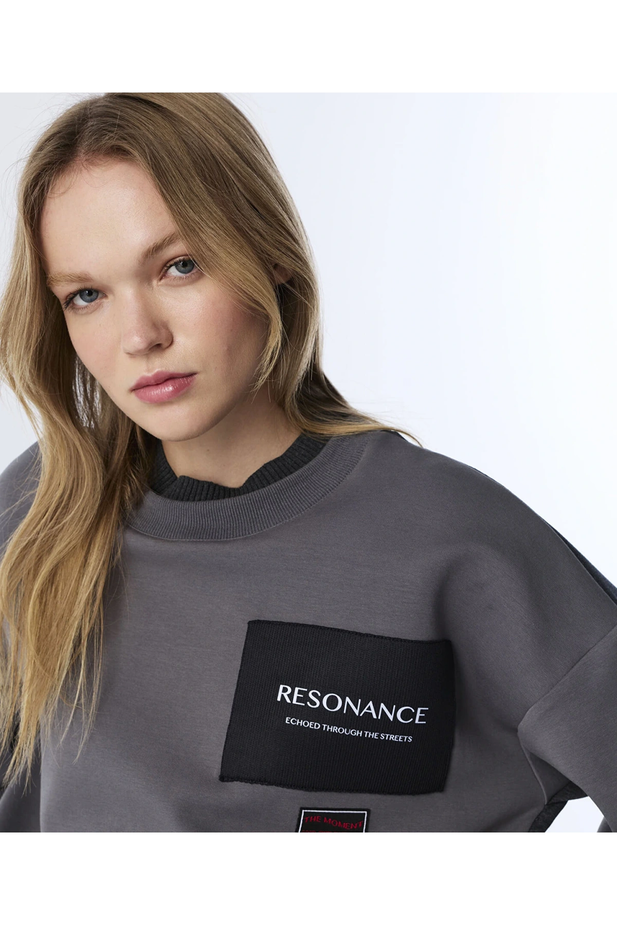 Twist Clorblock Patchli Kadın Gri Sweatshirt TW6250091056