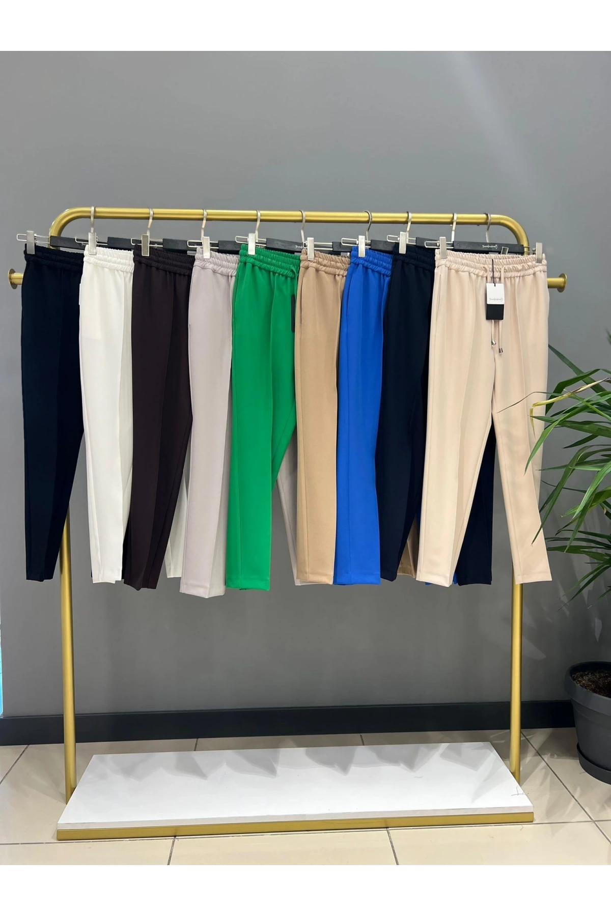 Yusuf Özdemir Beli Lastikli Kumaş Pantolon 1360