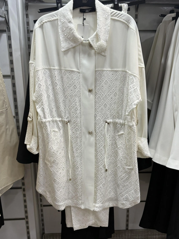 my312 Yakası Broşlu Taşlı Düğmeli Jakarlı Takım 25S1416 Ekru