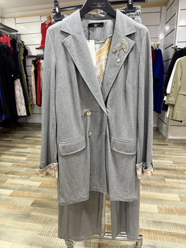 my312 Yakası Taşlı Takım 25S1400 Gri