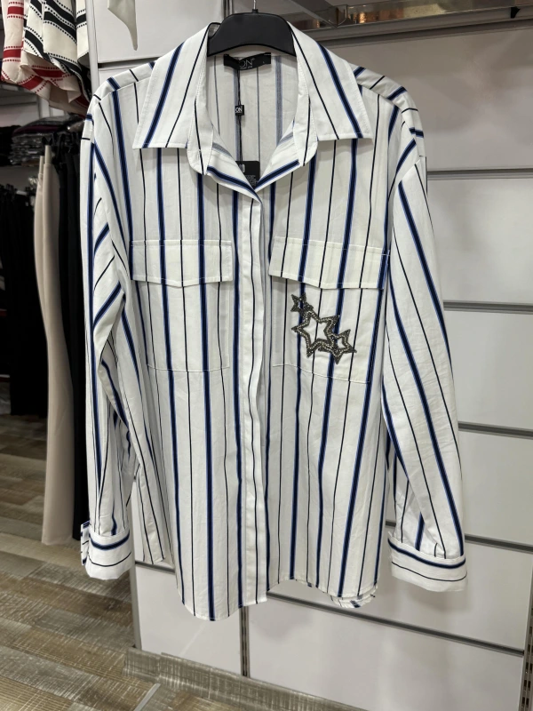 On Fashion Yıldız Detaylı Önü Cepli Gömlek 56300