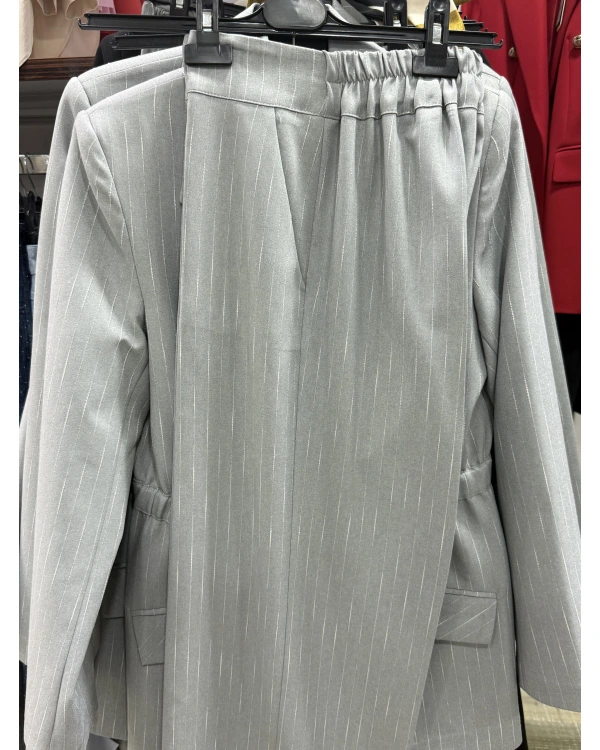 Milestone Çizgili Beli Kemerli Takım 687