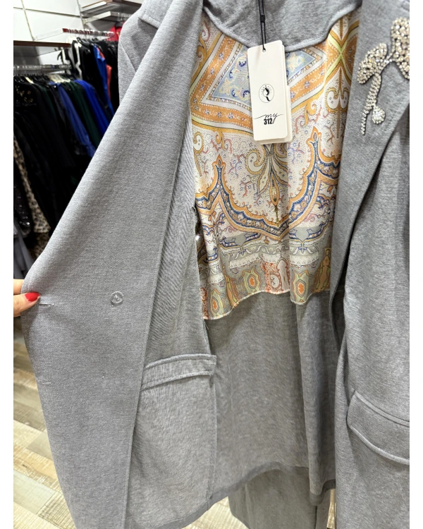 my312 Yakası Taşlı Takım 25S1400 Gri