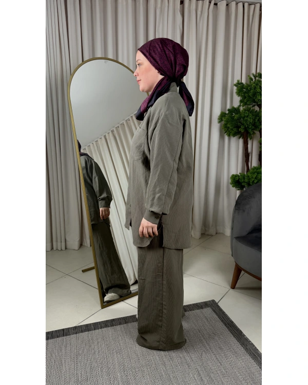 Nuss Gömlekli Takım 26K1021