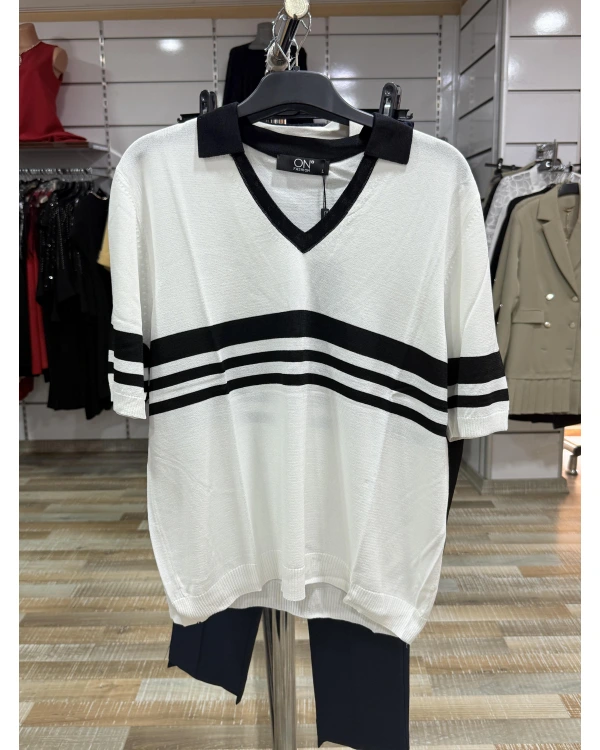 On Fashion Çizgi Detaylı Polo Yaka Kısa Kol Bluz 53300