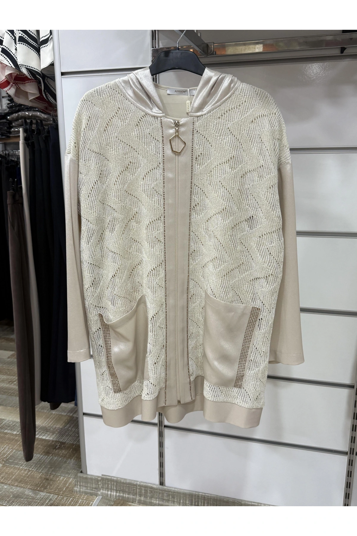 Ahsen İşlemeli Fermuarlı Ceket 3555