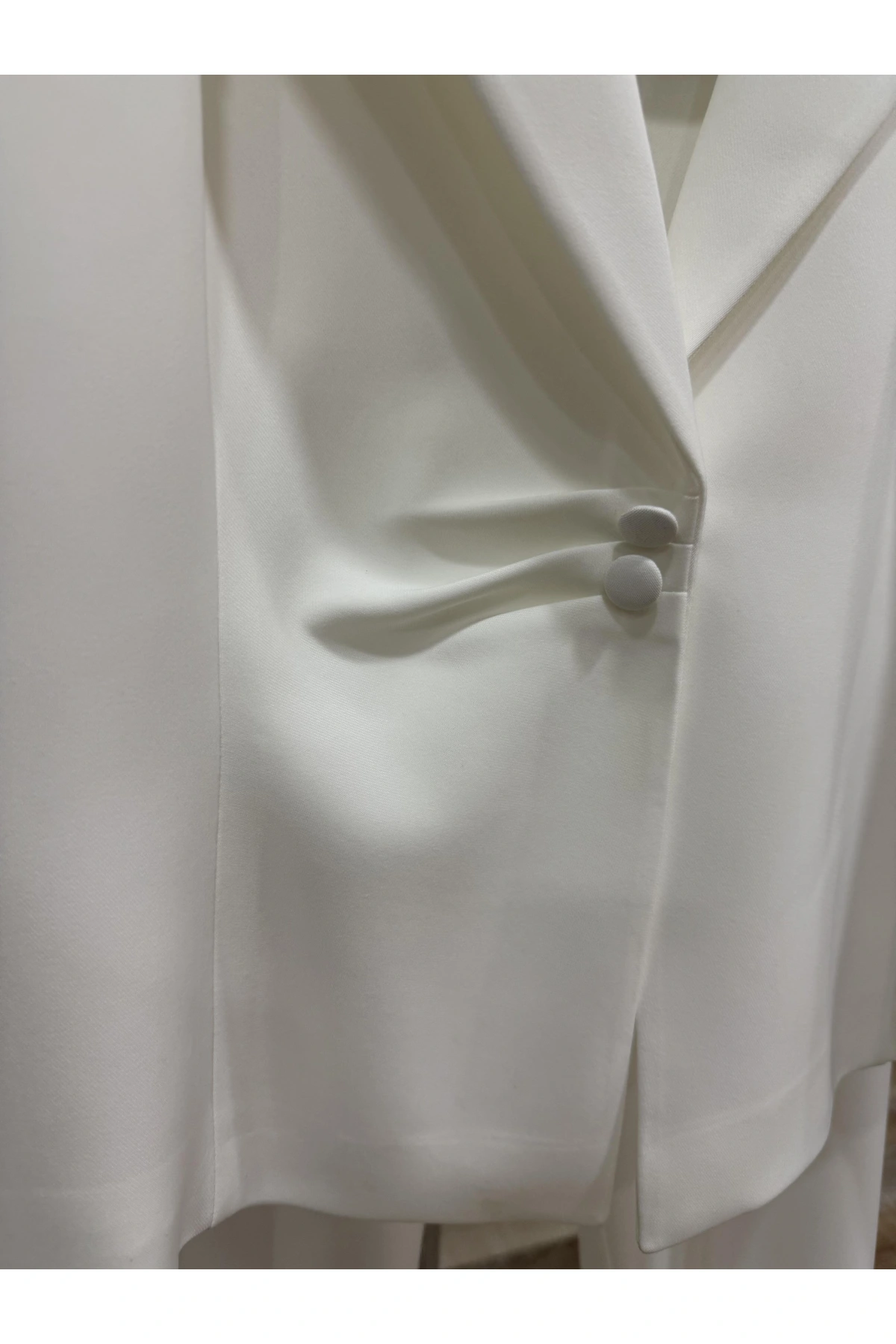 Ekol Dantel Detaylı Kadın Ekru Ceket 04042