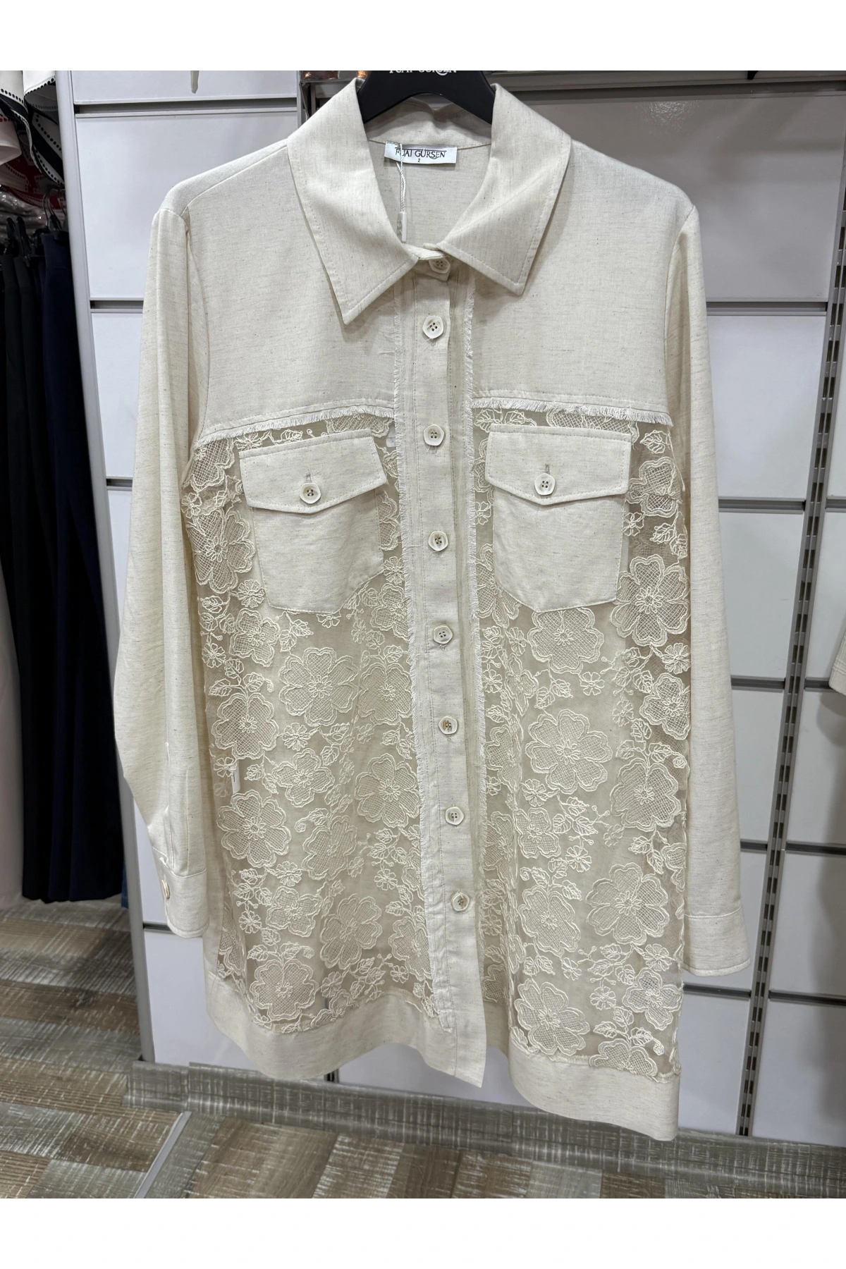 Fuat Gürşen Güpür İşlme Düğmeli Kap 3612