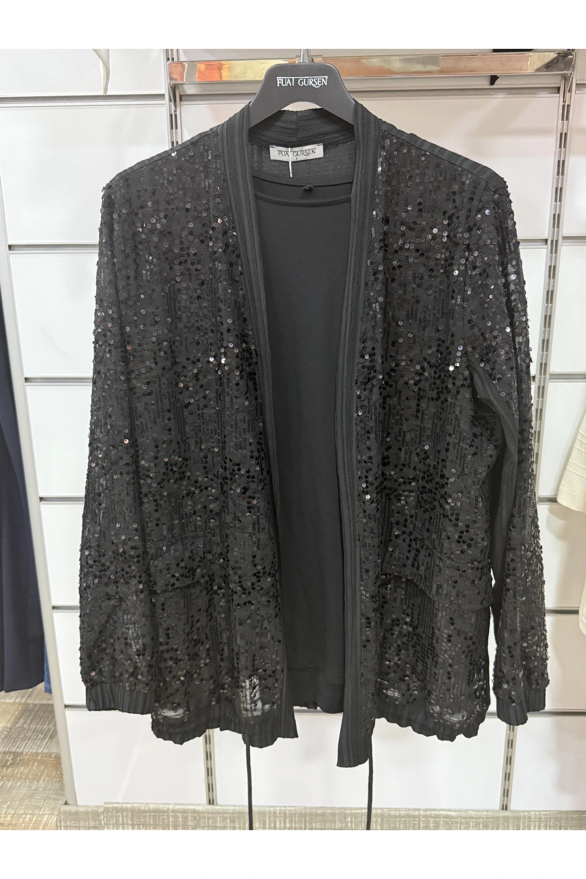 Fuat Gürşen Pul İşlemeli İkili Takım 3619