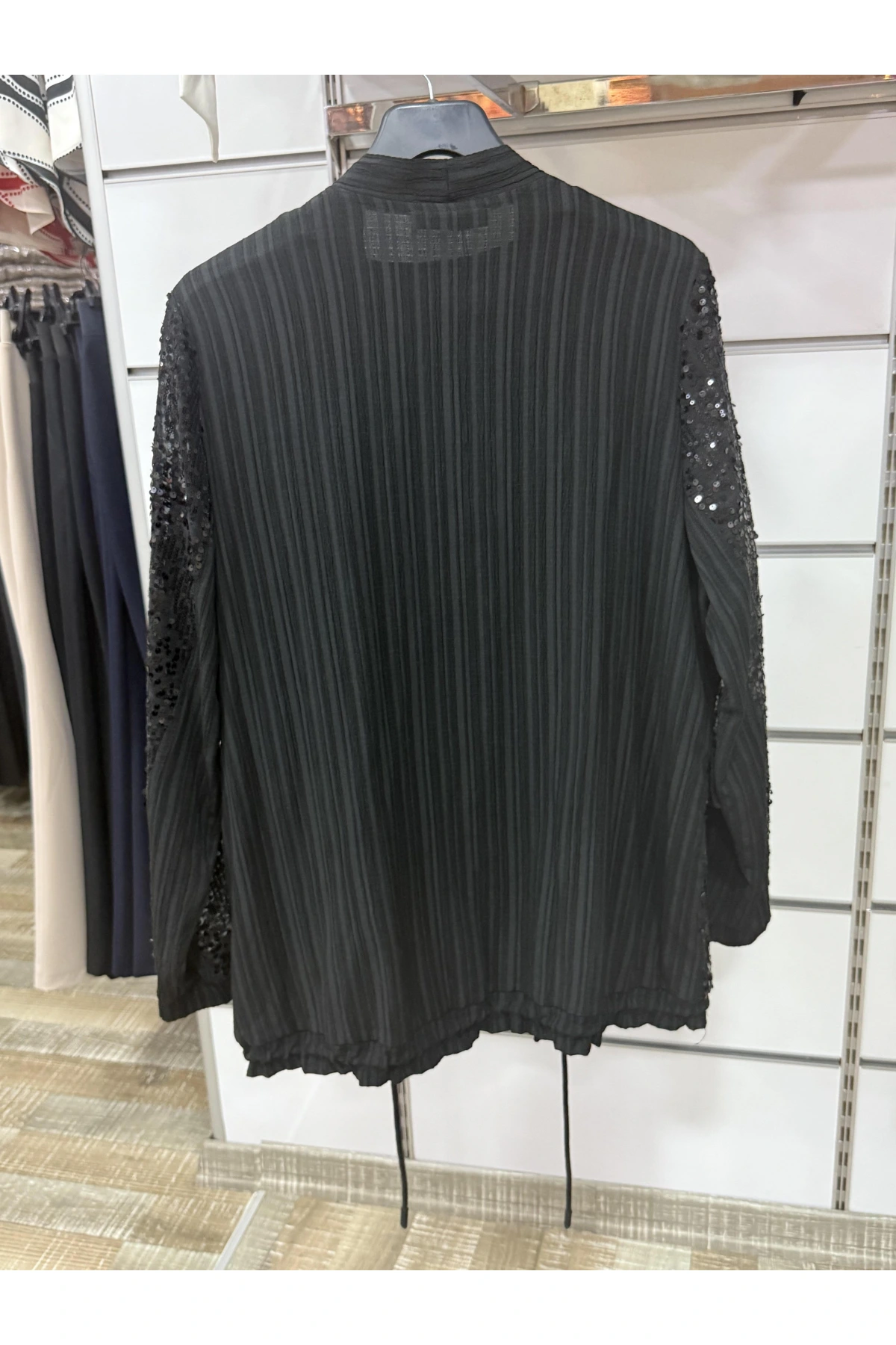 Fuat Gürşen Pul İşlemeli İkili Takım 3619