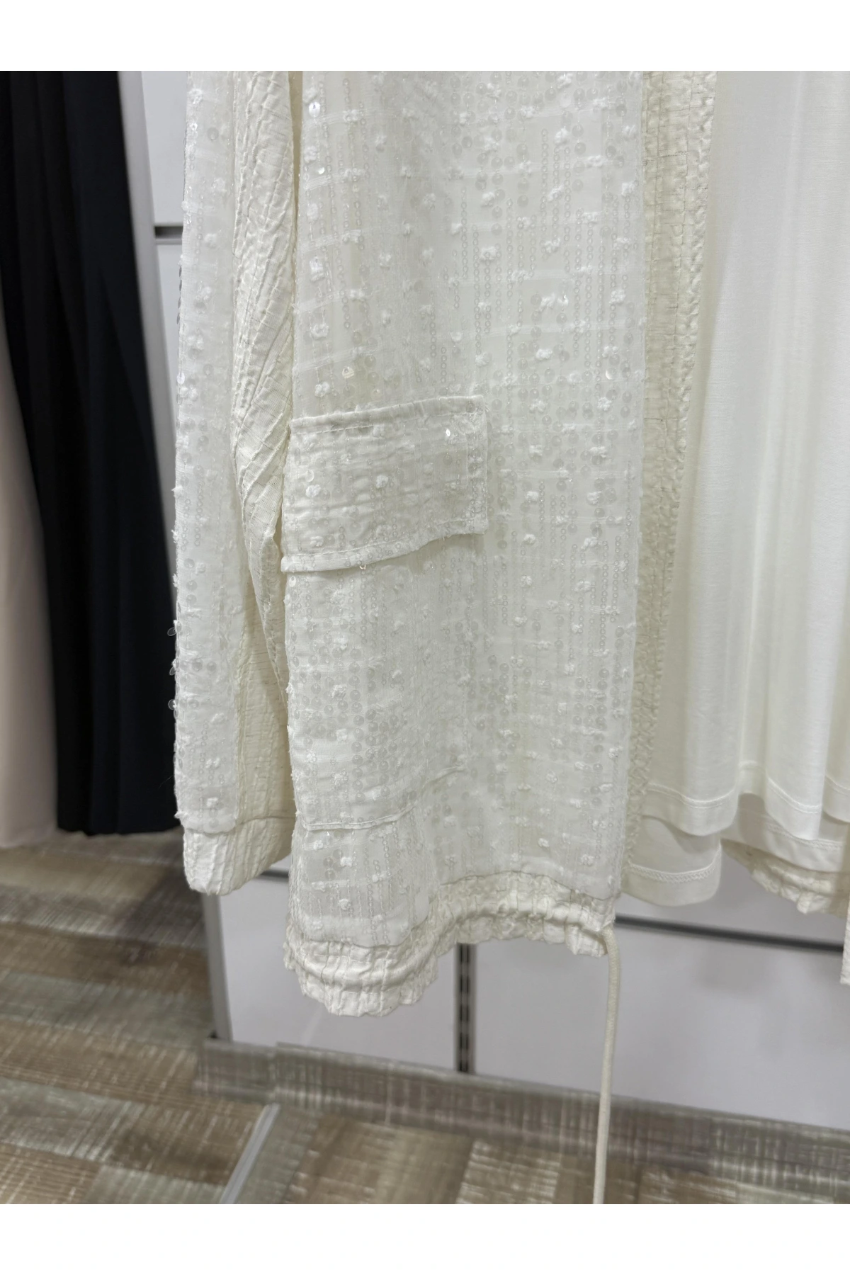 Fuat Gürşen Pul İşlemeli İkili Takım 3619