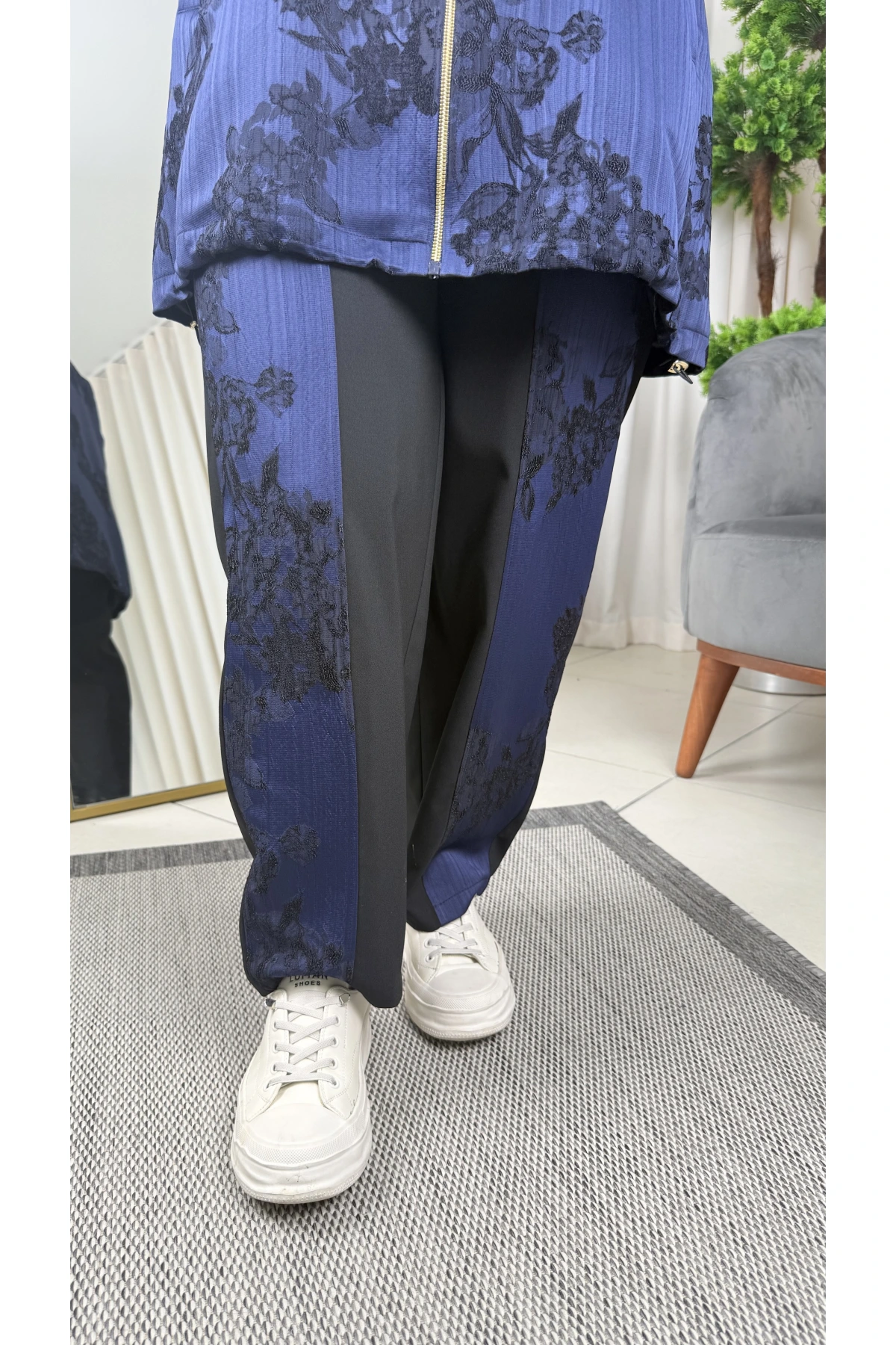 Ghisa Dantel Detaylı Kadın Lacivert Takım 26KGSTKM3271