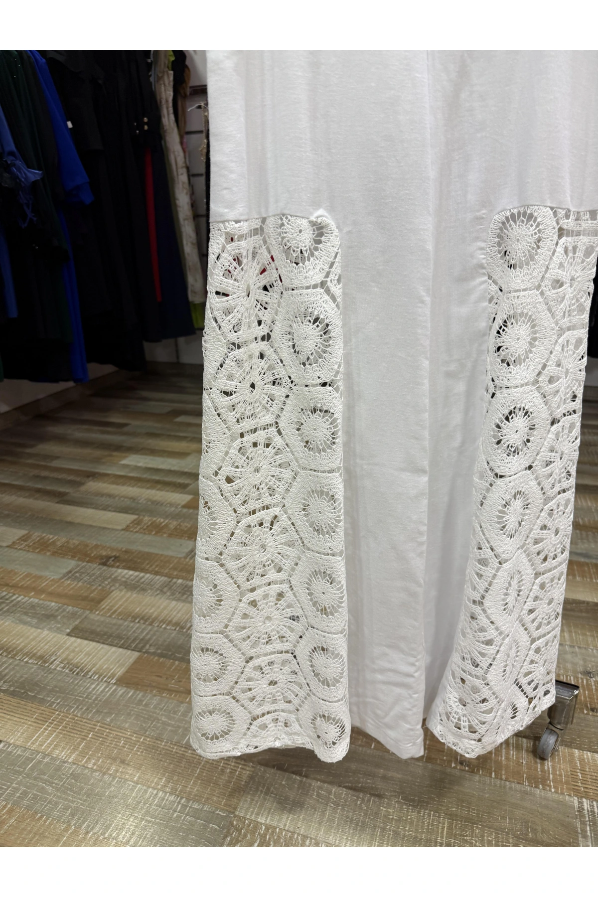 Milestone Dantelli Takım 731